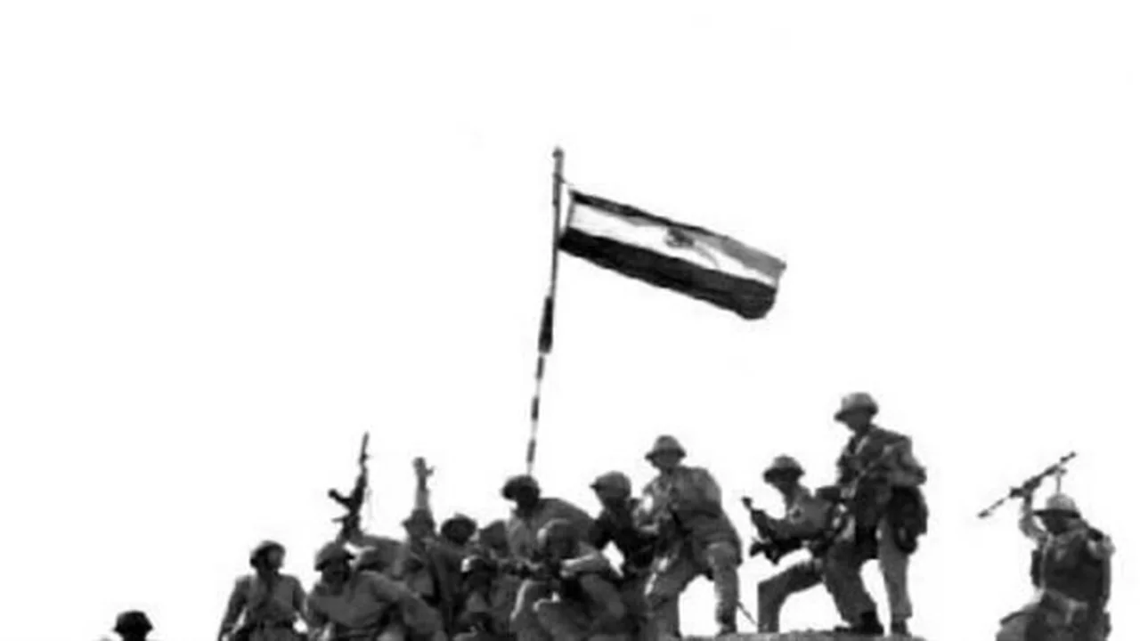 أجندة وطنية.. تفاصيل احتفالات عيد تحرير سيناء وموعد الإجازة الرسمية المنتظرة